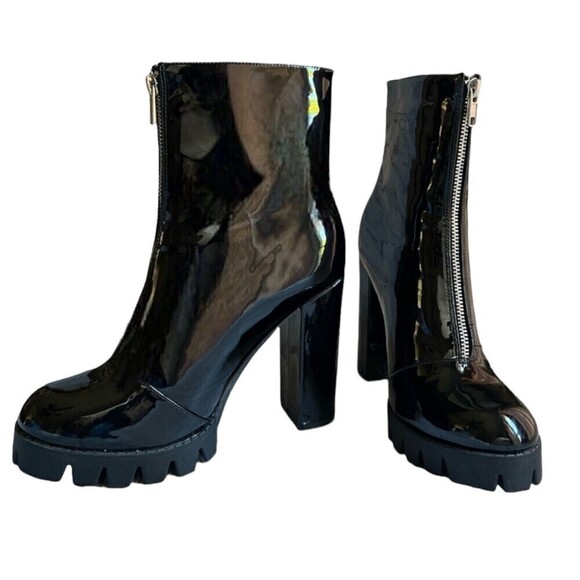 Fashion Nova Women’s Black Patent 4.5 Inch Chunky Heel Front Zipper Boot Size7.5 - Picture 2 of 12